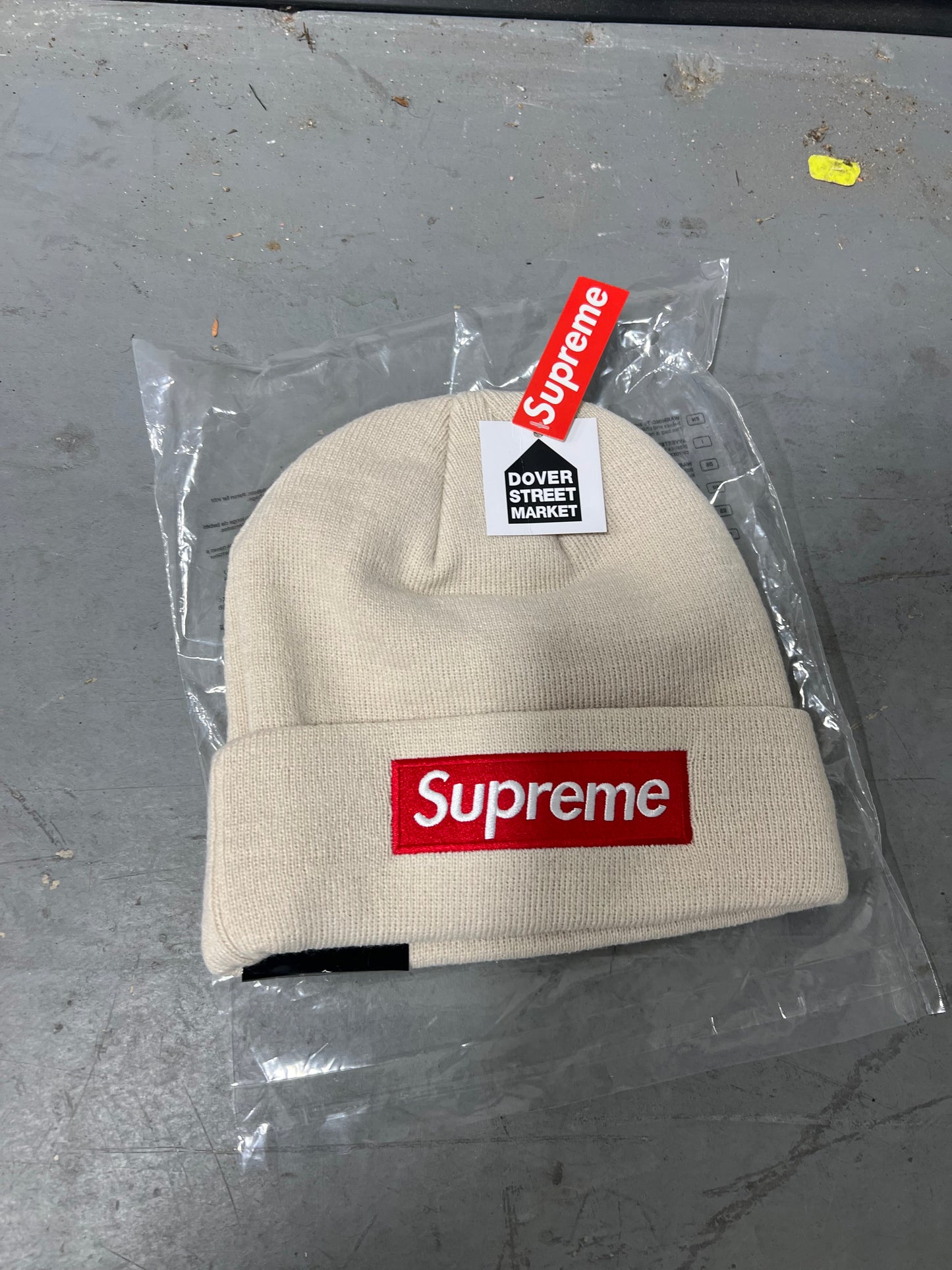 Supreme Beanie tan