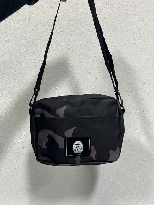 BAPE CAMO SIDEBAG